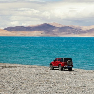 Essential Guide to Tibet’s Urban Transportation