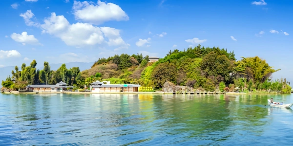 Day 3: Fuxian Lake