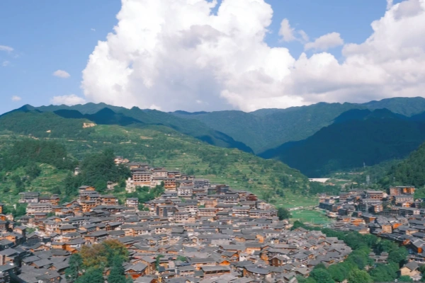 Día 5: Guiyang - Xijiang Miao Village