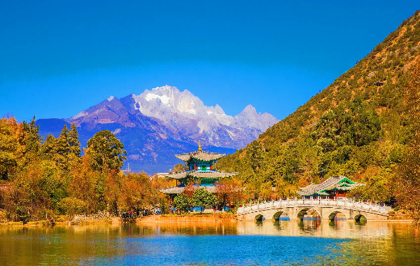 Kunming Dali Lijiang Guizhou 7-Day Tour
