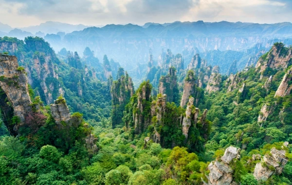 2-Day Zhangjiajie Forest Park&Fenghuang's old-City