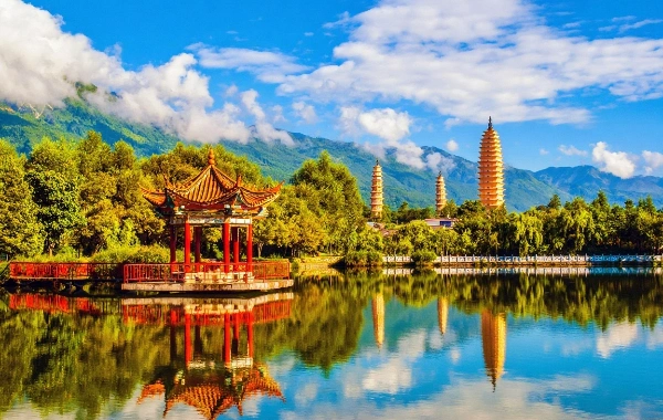 День 1: Дали