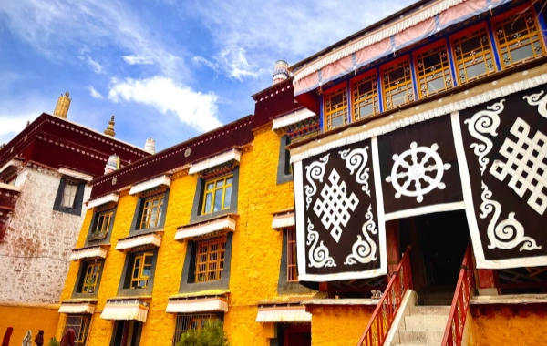 Day 5: Lhasa